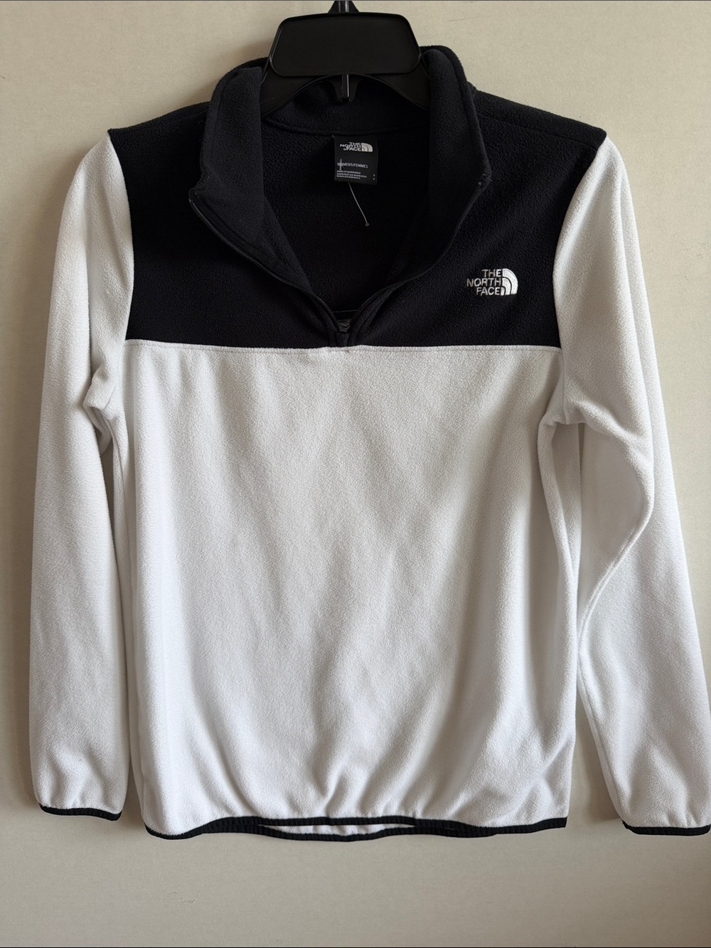 The North Face Women’s Black and White Quarter-Zip Fleece